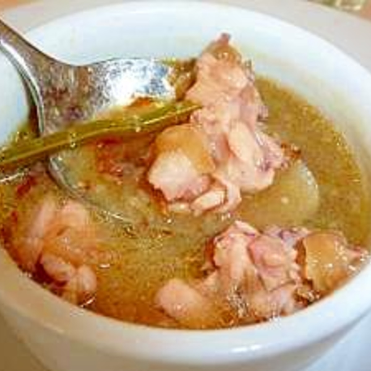 鶏肉と玉ねぎのじっくり煮込んだコンソメスープ レシピ 作り方 By Mina 楽天レシピ 鶏肉と玉ねぎのじっくり煮込んだコンソメスープ レシピ 作り方 By Mina 楽天レシピ